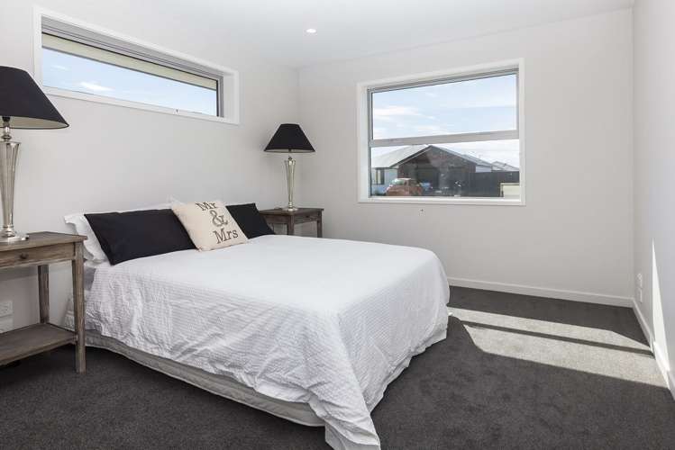 27 Robert Duncan Road Belfast_6