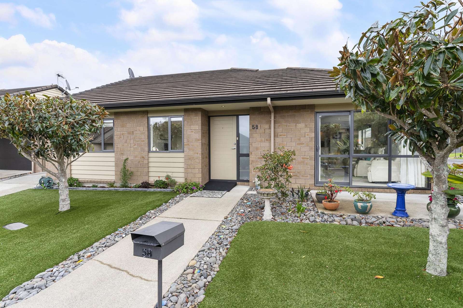58 Royalle Mews Botany Downs_0