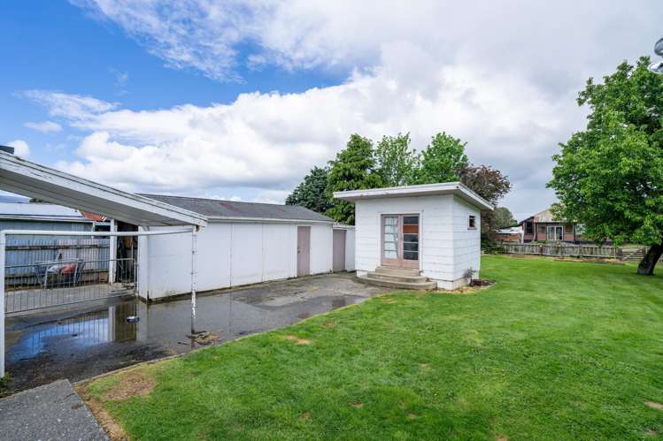 9 Birch Street Tuatapere_24