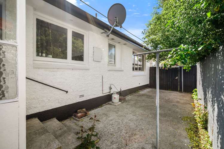 2/345 Cashel Street Linwood_9