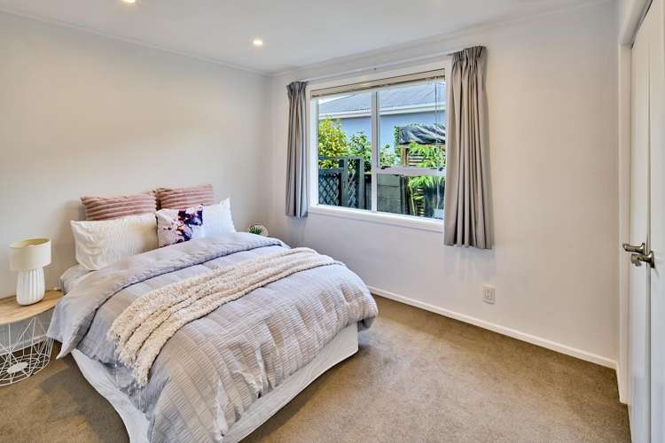 13 Nathan Street Tawa_12