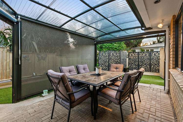 72a Farquhar Road Glendene_19