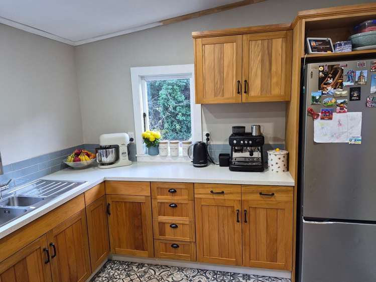 1 Cameron Road Bluff Hill_1