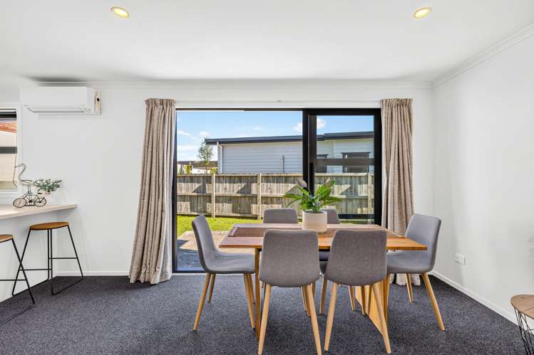2/2 Summit Terrace Dinsdale_7