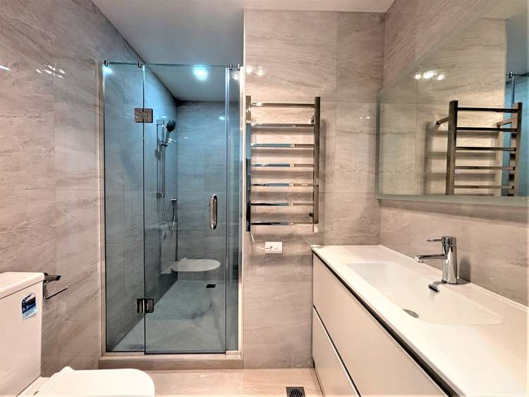 2/1 O'Connell Street Manurewa_10