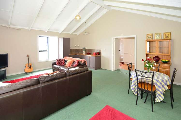 397 Wishart Road Helensville_16