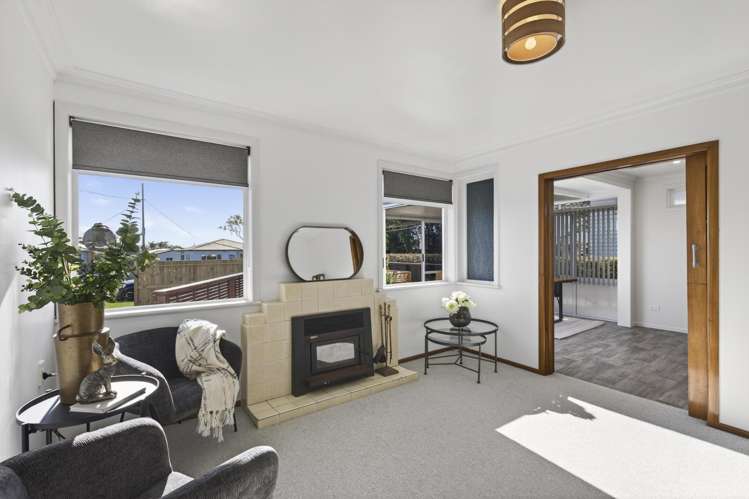 26A Cowling Road Hurdon_10