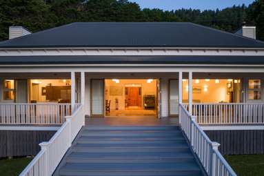 5495 Kenepuru Road, Waitaria Bay_1