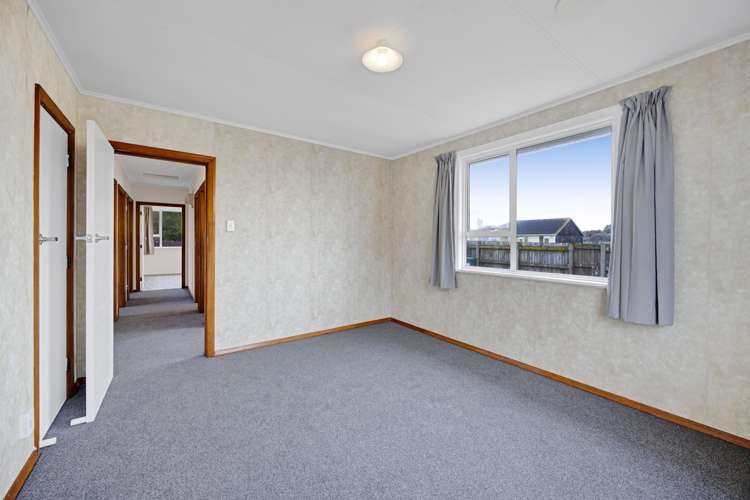 18 Acourt Street Hawera_11