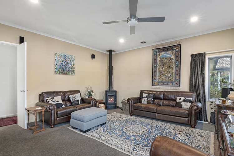 6 Ryeland Avenue Wakefield_10