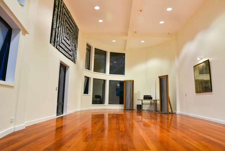 442/454 Scenic Drive Waiatarua_13