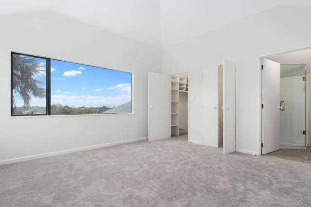 2/59 Centorian Drive Windsor Park_4