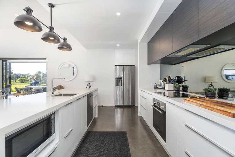 12 Lynette Place Pauanui_12