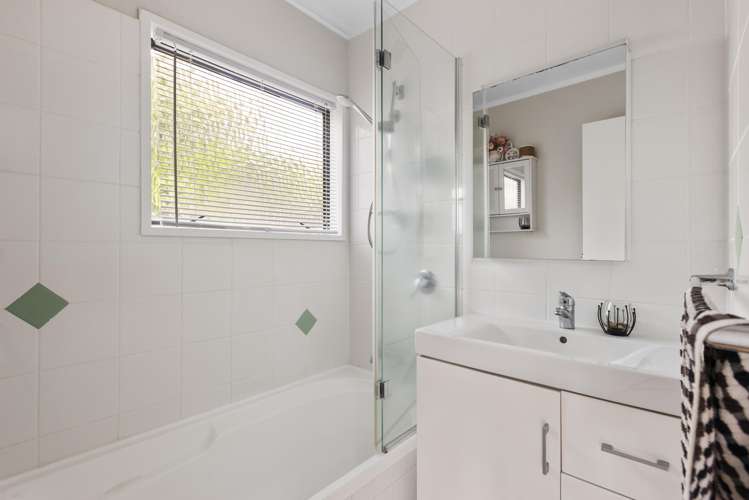 17B Snowden Street Ohauiti_11