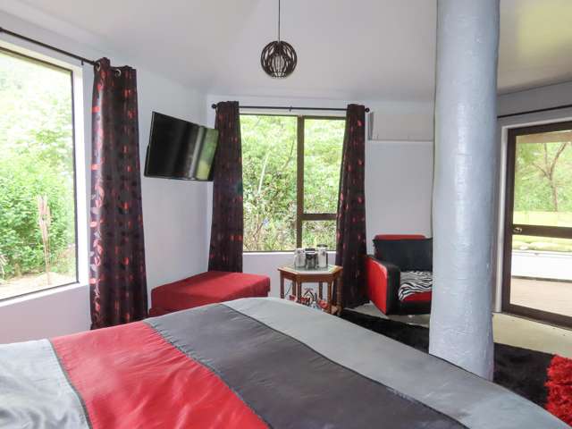 37 Franklyn Street Blacks Point_2