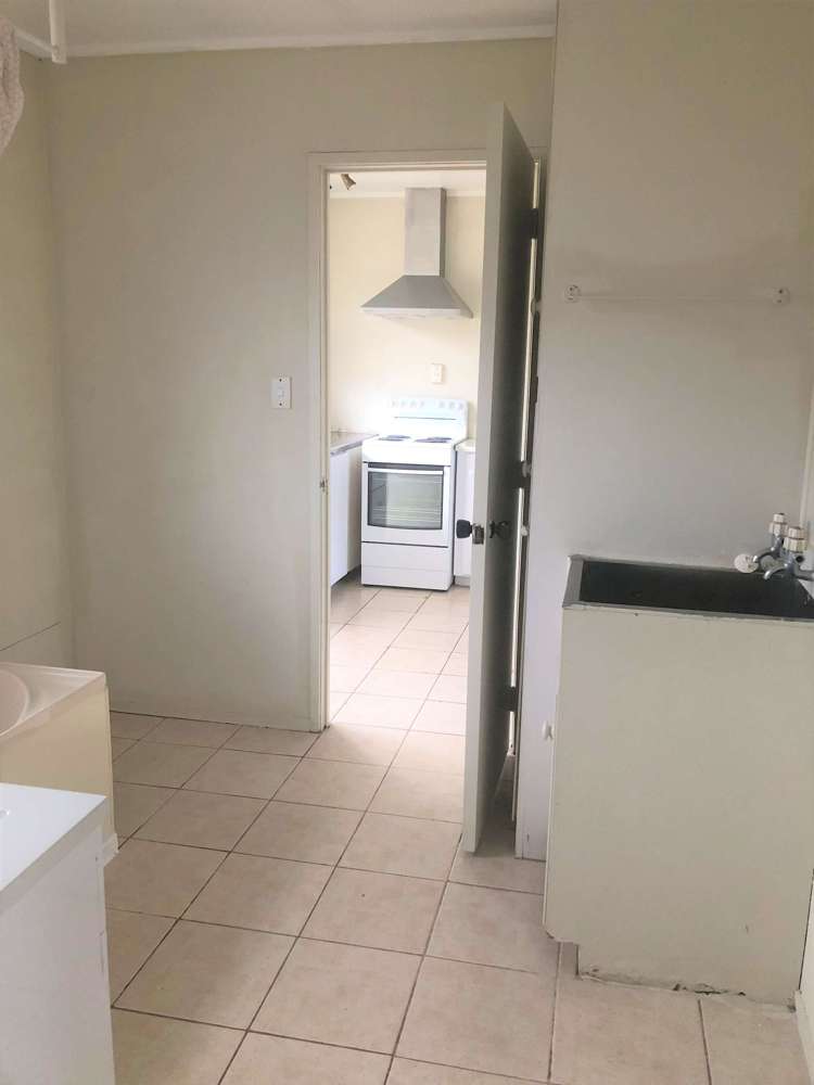 2/23 Aranui Road Mount Wellington_4