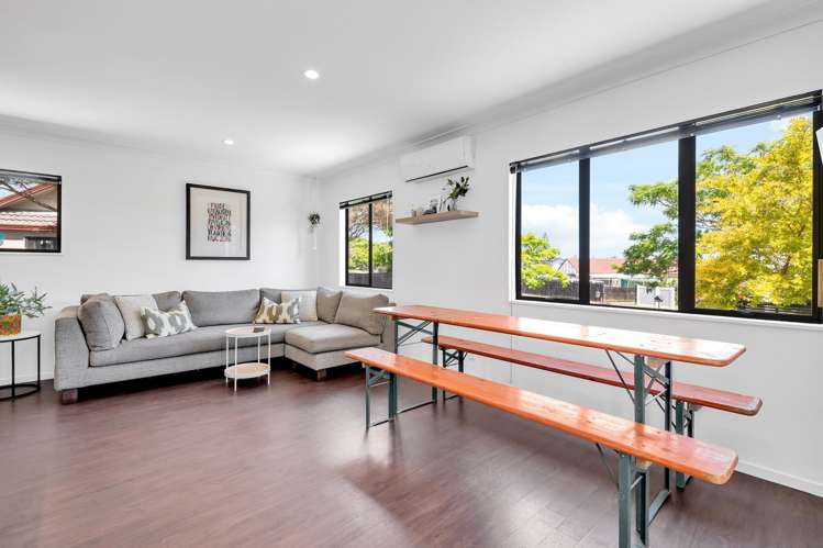 7 Leven Lane Totara Heights_5