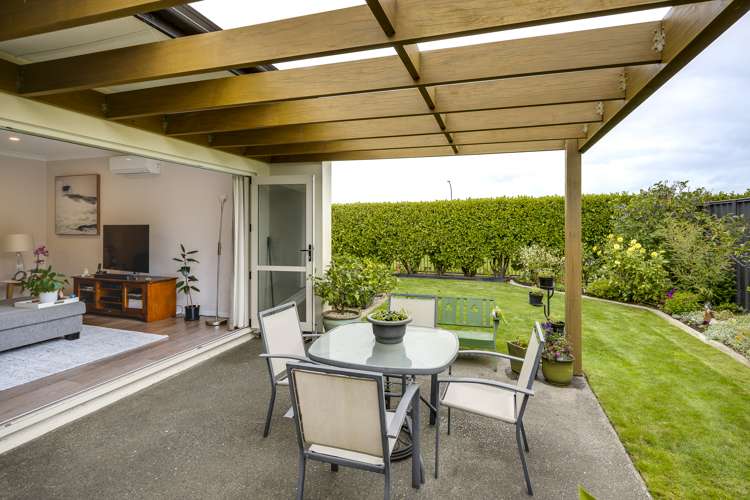 6 Drake Crescent Awatoto_8