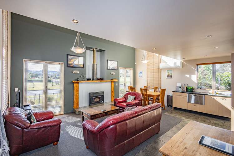 16B Tay Street Ohakune_5