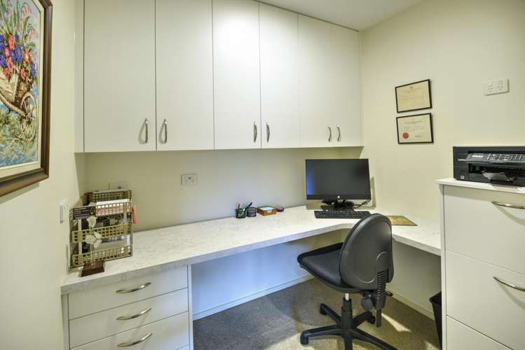 74 Feist Street Carterton_11