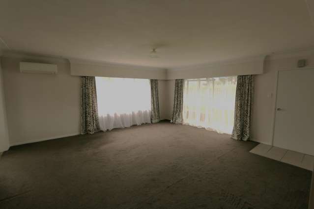 1/71a Tawa Road One Tree Hill_2