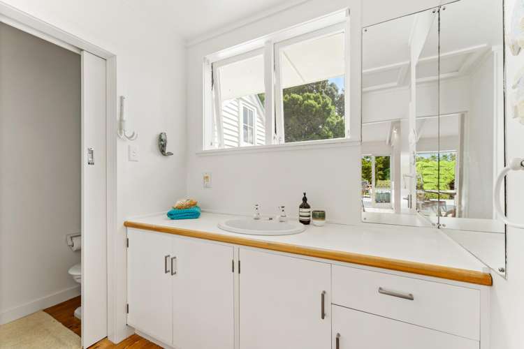 16 Grand View Road Matheson Bay_22