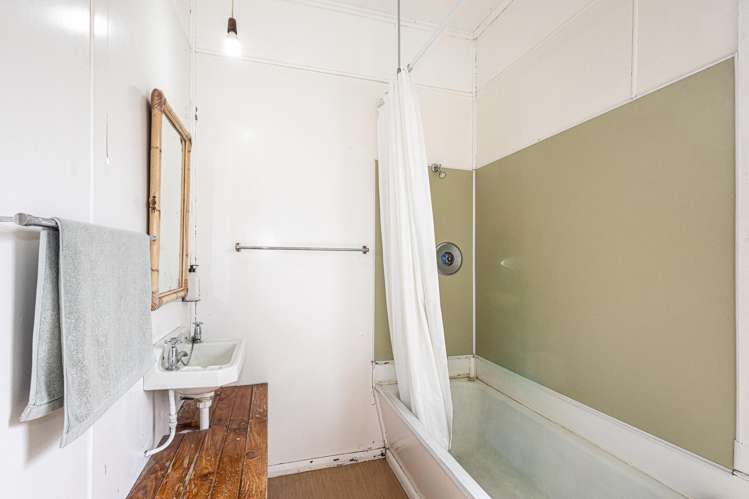 42 Miro Street Ohakune_16