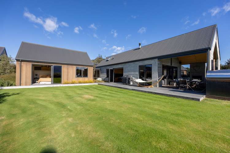 37 Matheson Crescent Albert Town_29