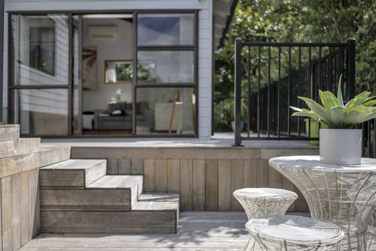 58a Uxbridge Road Mellons Bay_30