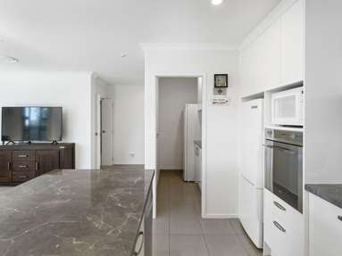 154 Normanby Road East_4