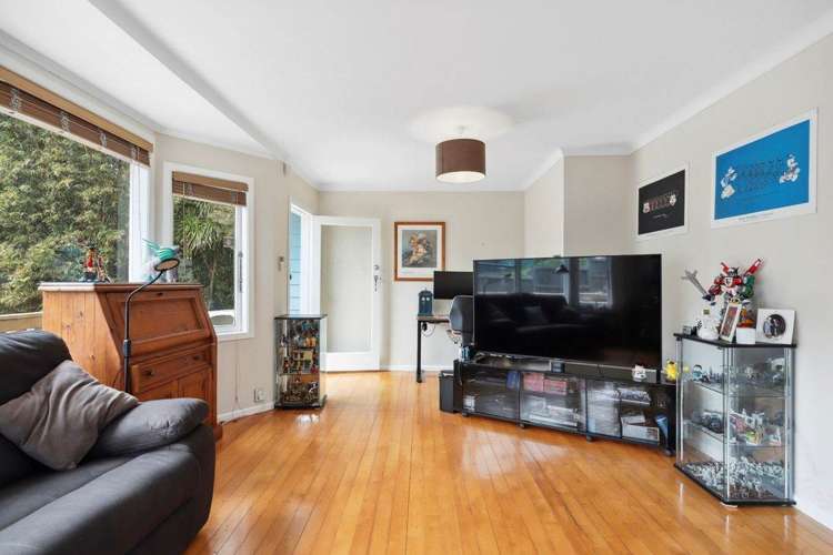 88 Willerton Avenue New Lynn_13