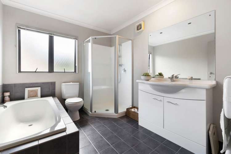 5a Gollan Road Mount Wellington_11