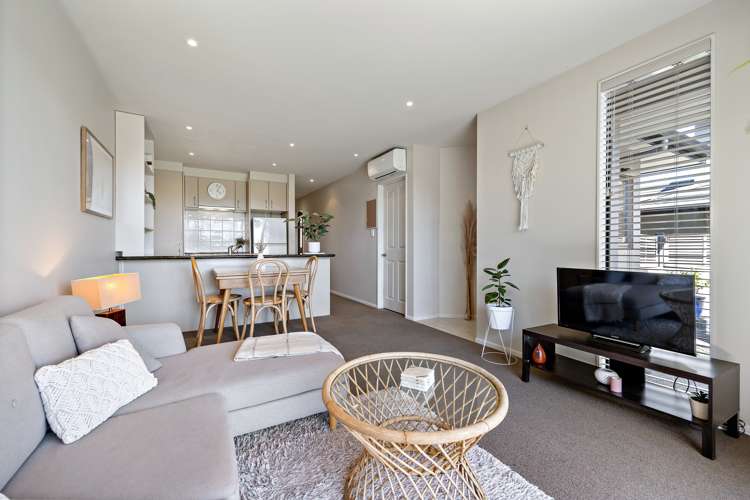 6/8 Landscape Road Papatoetoe_5