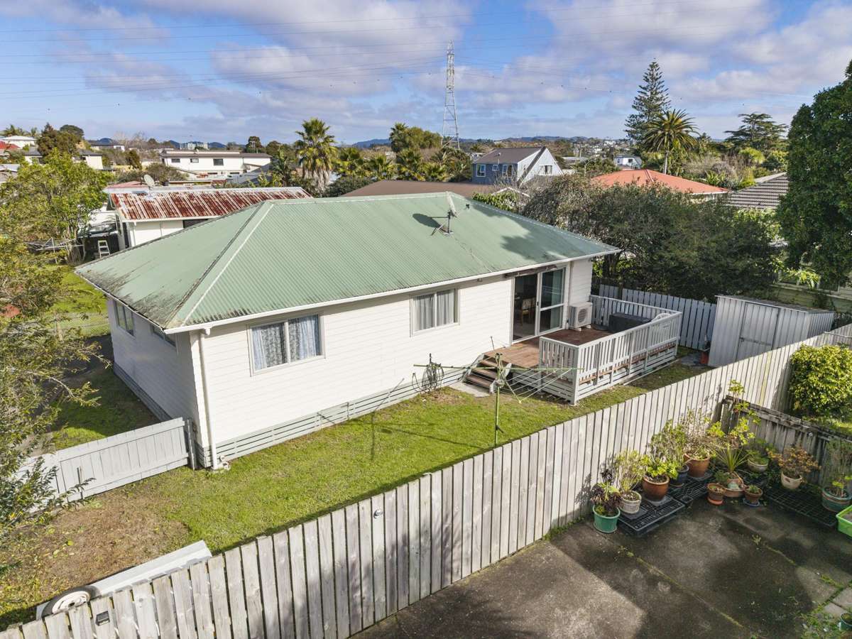 65A Cobham Crescent_0