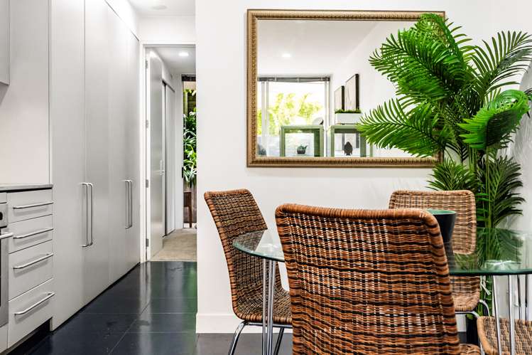 105/22 Fisher-Point Drive Auckland Central_8