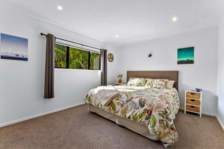 39 Sherwood Avenue Te Atatu South_15