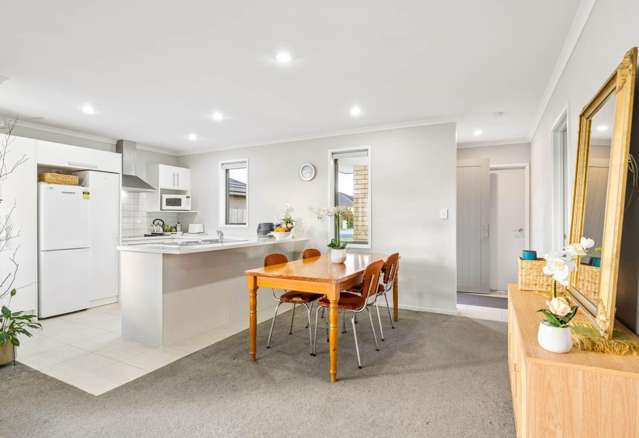 11 Captain Mitchell Drive Papakura_4