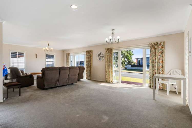 2 Sarah Place Papamoa Beach_8