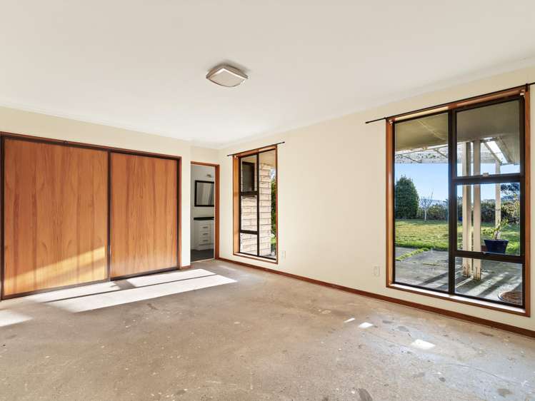 22 Halkirk Street Karitane_19