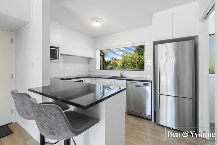 2/10 Longford Street Mount Wellington_9