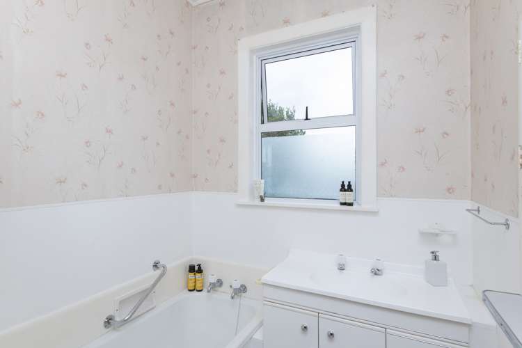 1 Steed Avenue Te Hapara_20