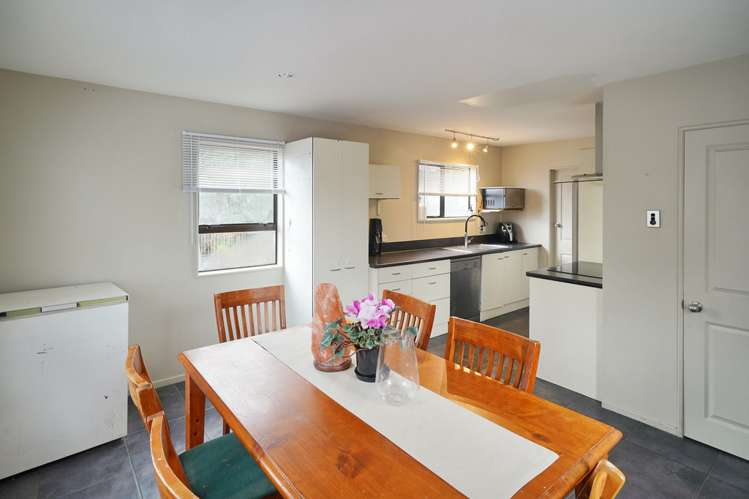 9 Saint Lukes Street Woolston_5