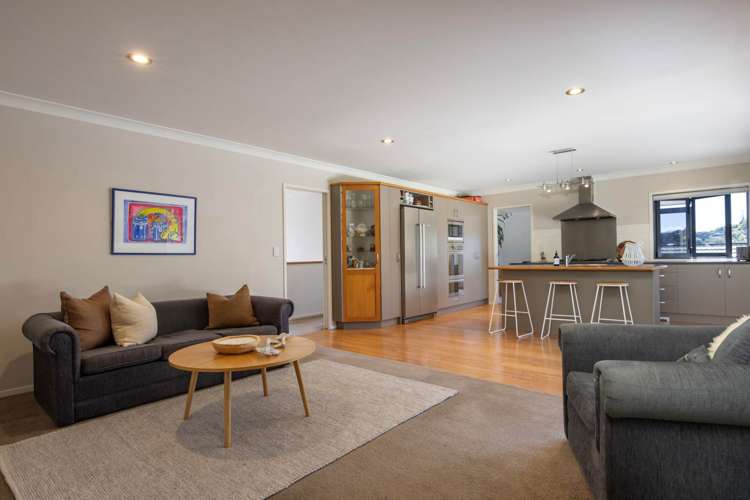 3 Frenz Drive Titirangi_10