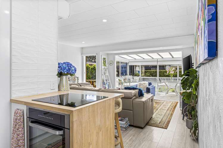 2/274 Hibiscus Coast Highway Orewa_7