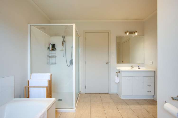 16a Addison Street Onekawa_15