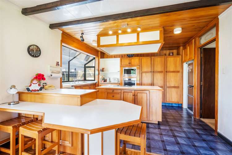 141 Paramount Parade Tikipunga_10