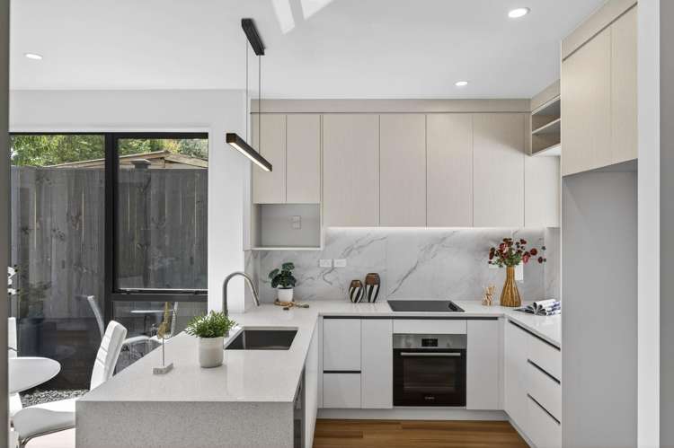 1-3/7 Cindy Place Pakuranga_4