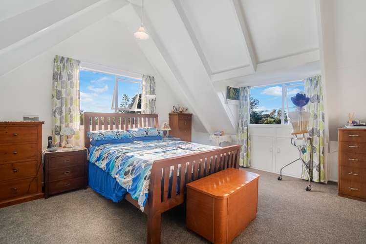 14 Cumming Street Okato_10