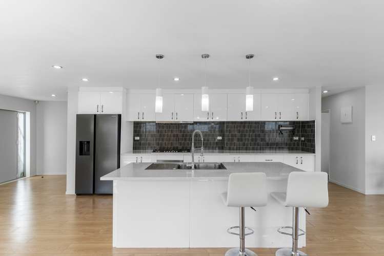 8 Tarapiroe Avenue Takanini_9