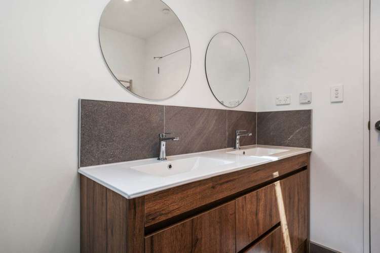 C/6 Waitaki Street Henderson_7